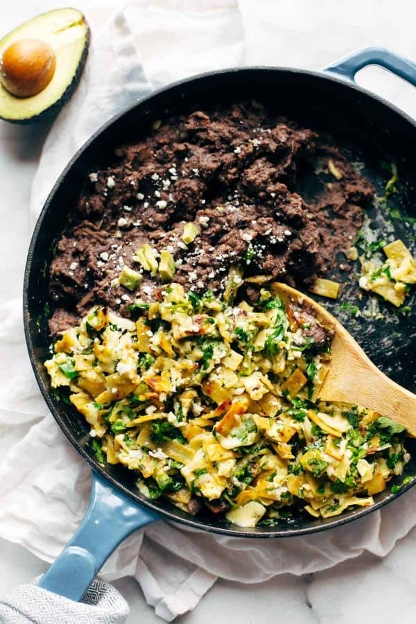 Migas from Lindsay at Pinch of Yum | If you are looking for some practical weeknight dinner ideas, join me at Bellewood Cottage where I'm sharing five of my recent favorites. Meals that are hearty, delicious, and just right for weeknight cooking!