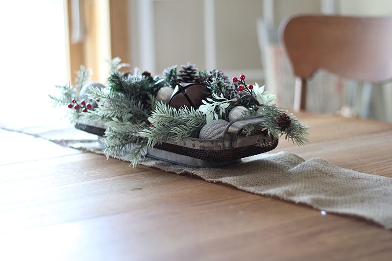 Deck the halls with this round up of budget friendly Christmas decor! Everything is $30 or less, making it easy to stay on budget this holiday season. From Bellewood Cottage