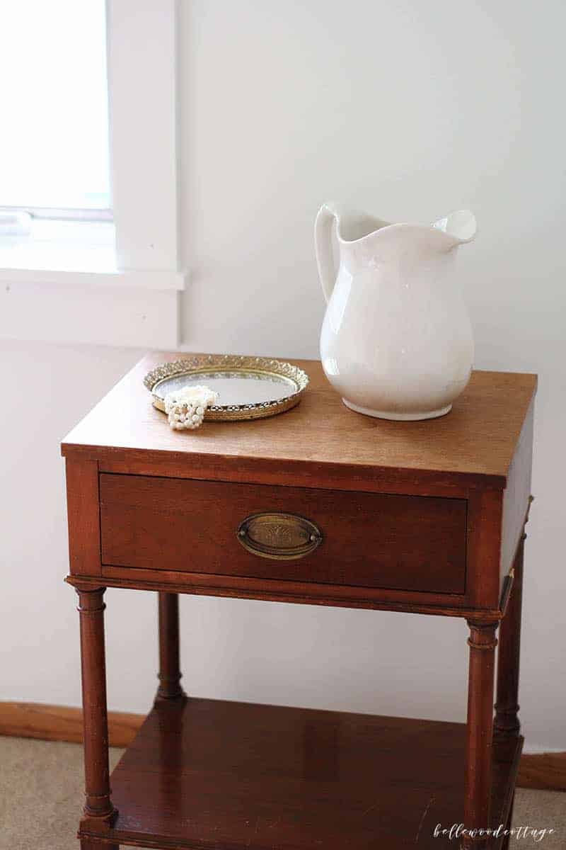 A Vintage Nightstand and Bedroom Update