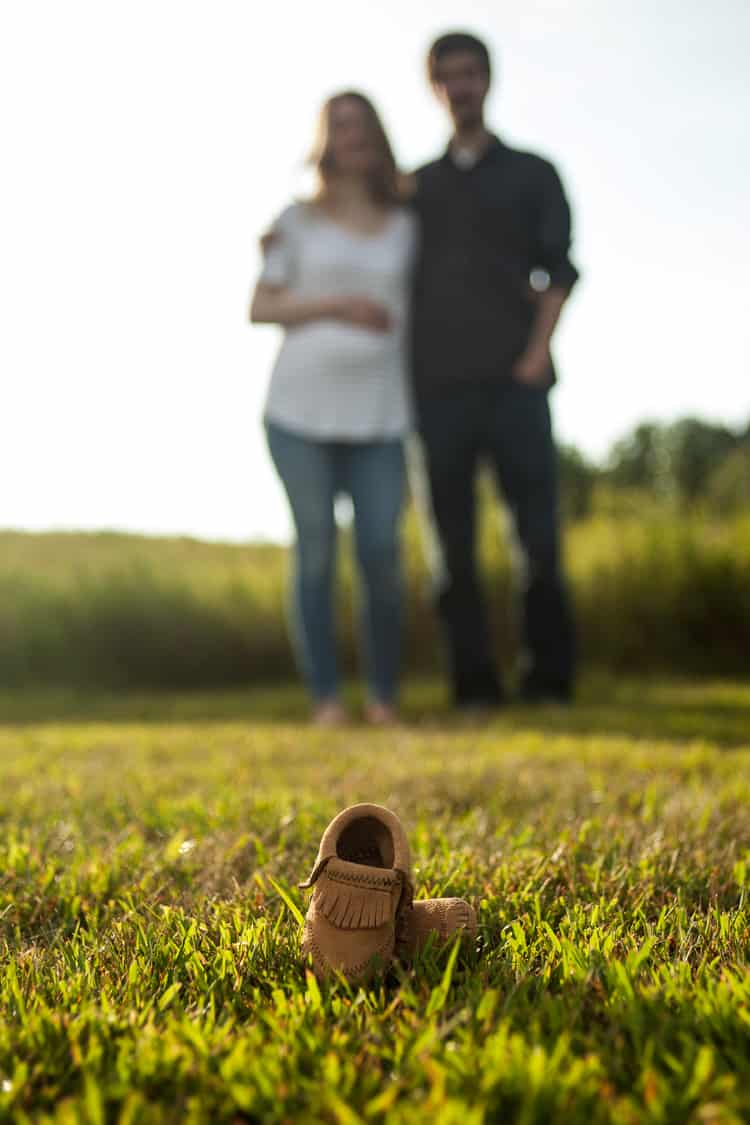 baby announcement with shoes
