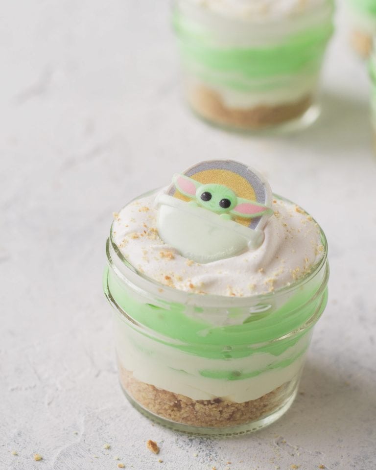 Baby Yoda Mason Jar Pistachio Desserts