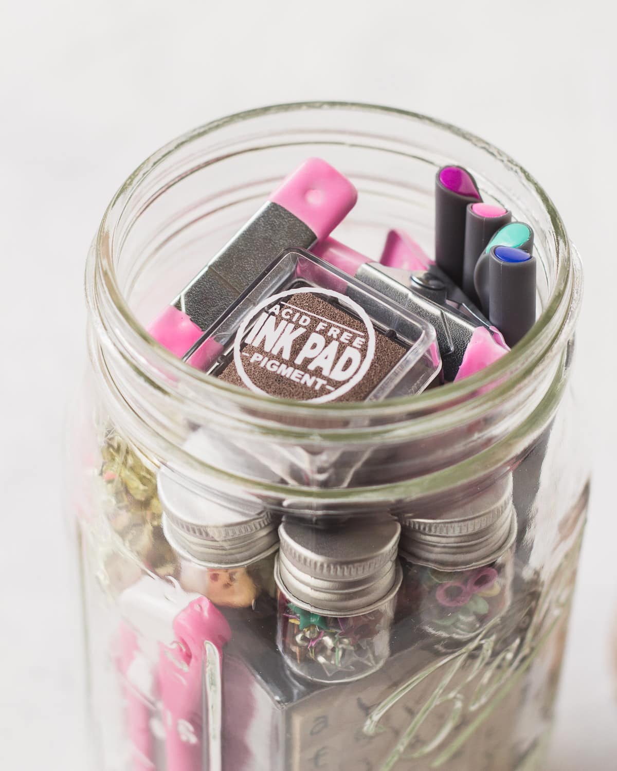 “Craft Kit” Mason Jar Gift Idea for Crafters