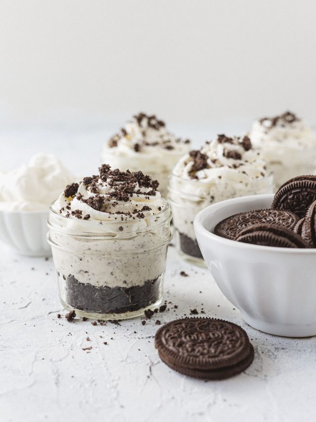 cropped-Oreo-Cheesecakes-in-a-Jar-No-Bake-6628.jpg